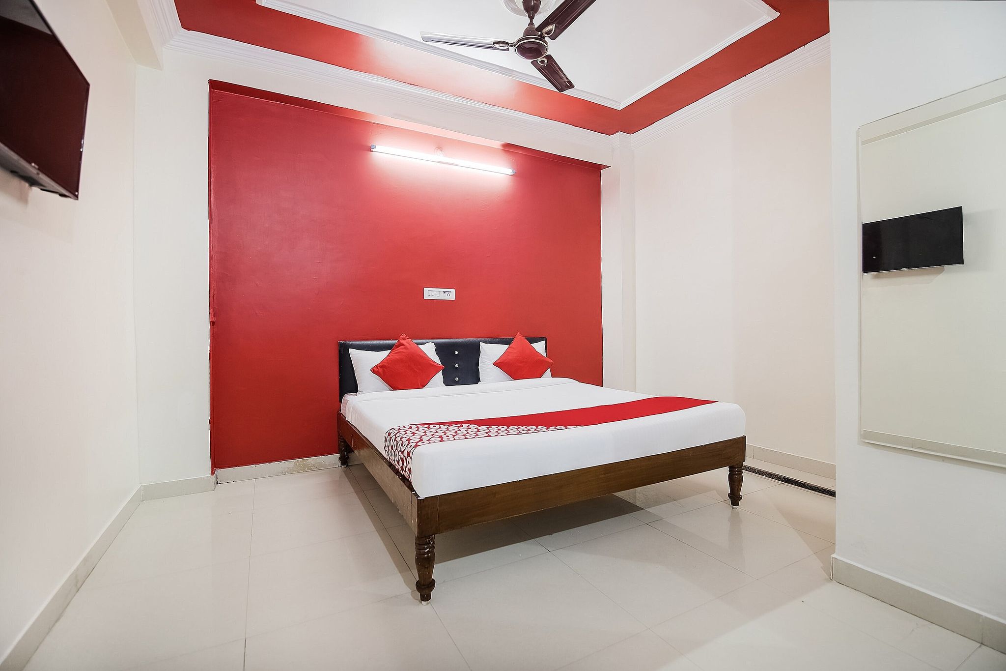 OYO Flagship Ravi Palace Classic 13