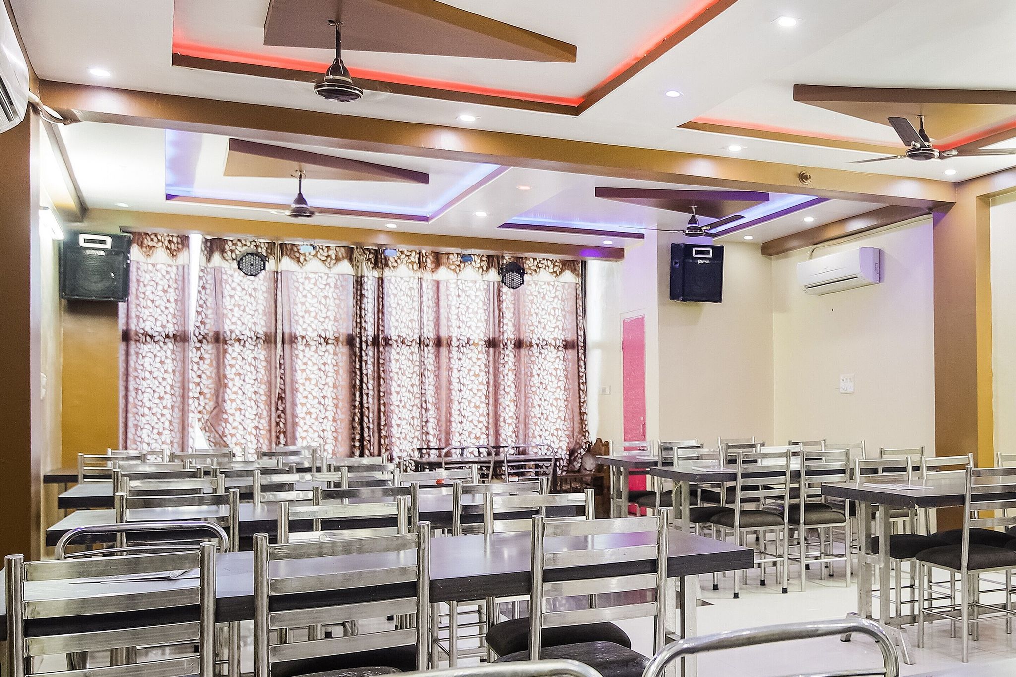 undefined OYO Flagship Ravi Palace 5