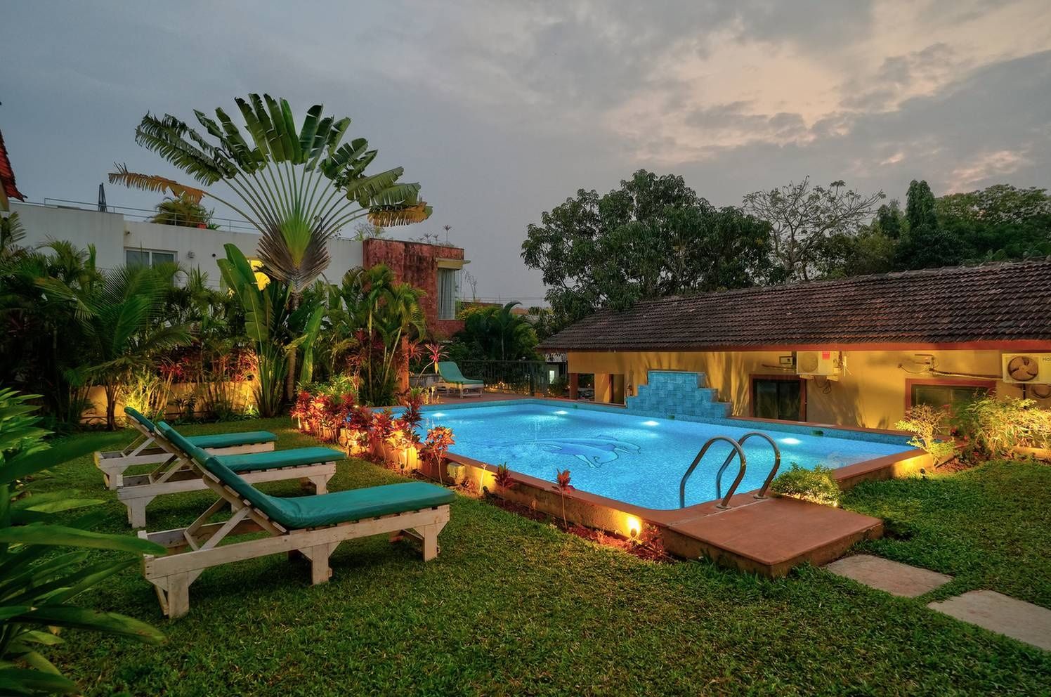 undefined Casa De Royale 4