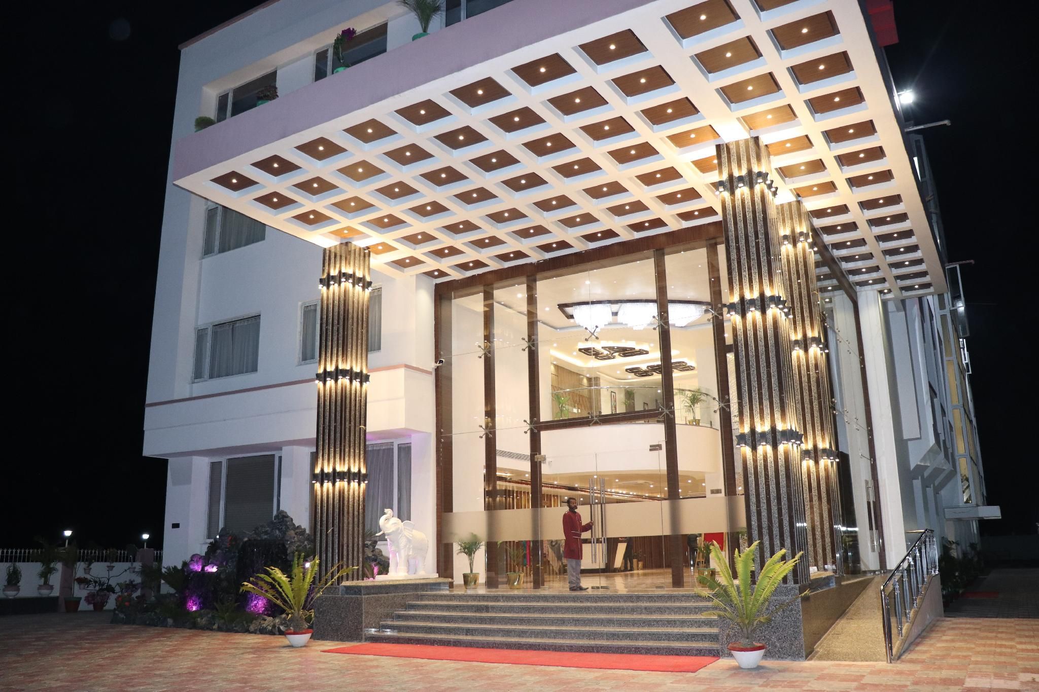 undefined Dhamma Grand Hotel Resort 6