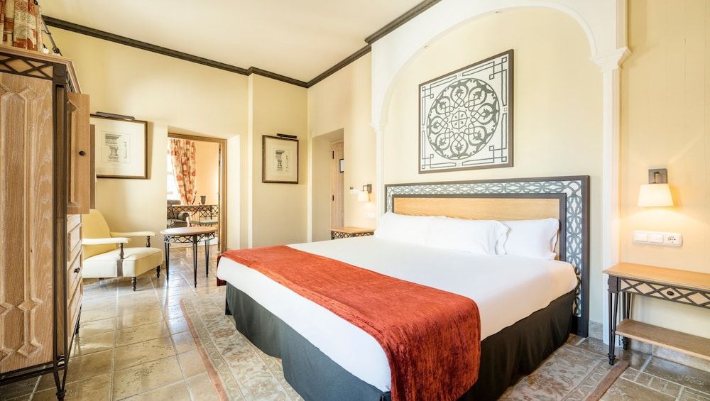 Hotel ILUNION Mérida Palace Junior Studio Suite