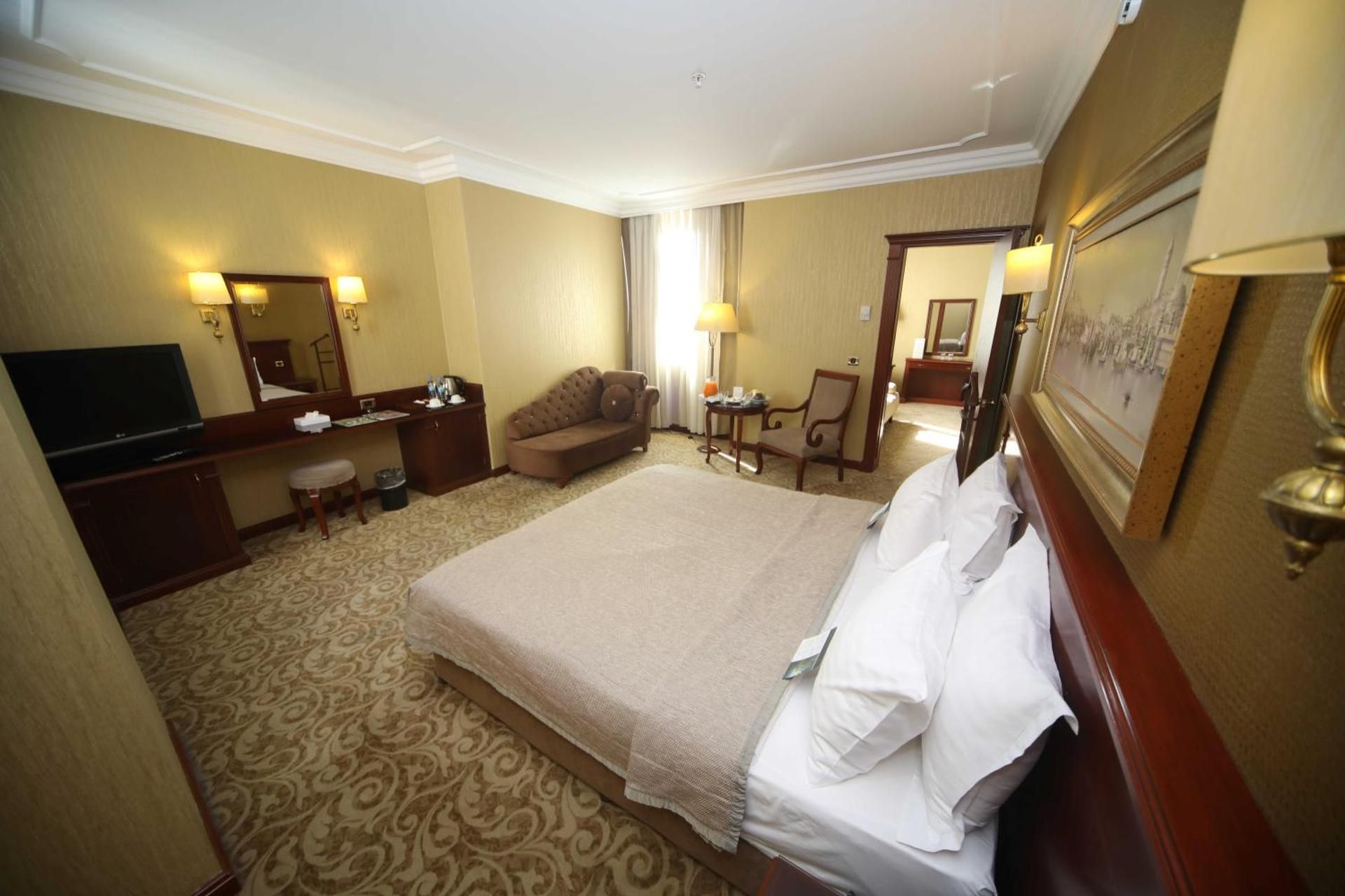 Grand Family Suite