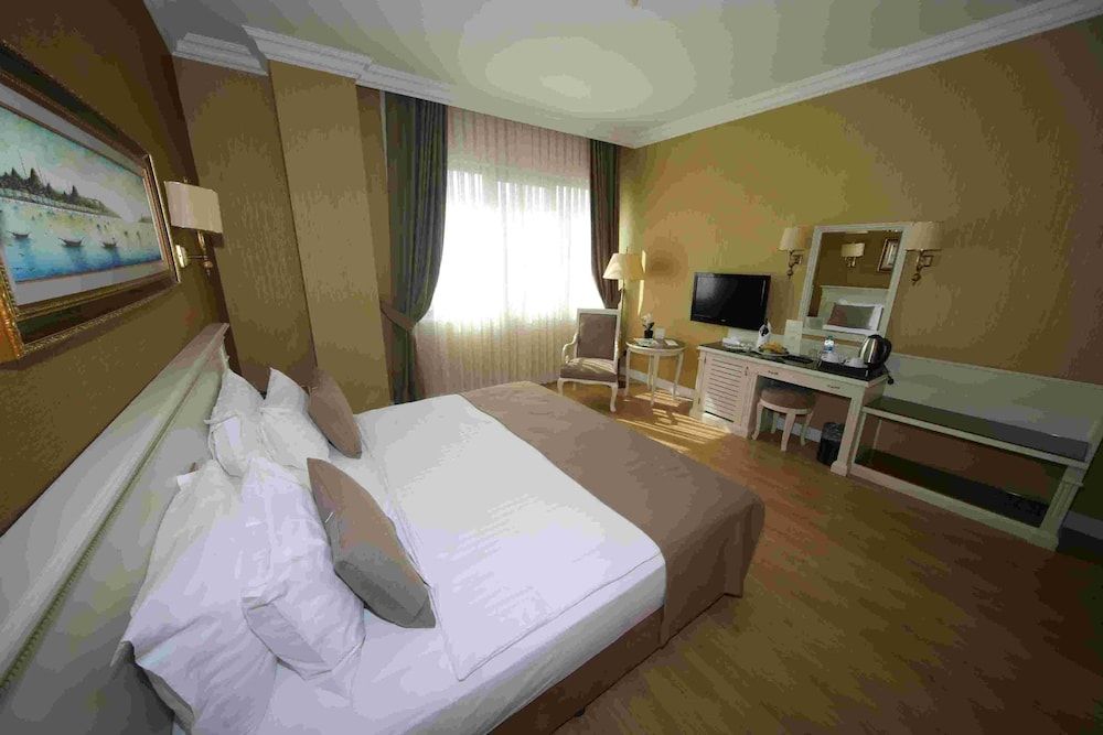 undefined Bilek Istanbul Hotel 2