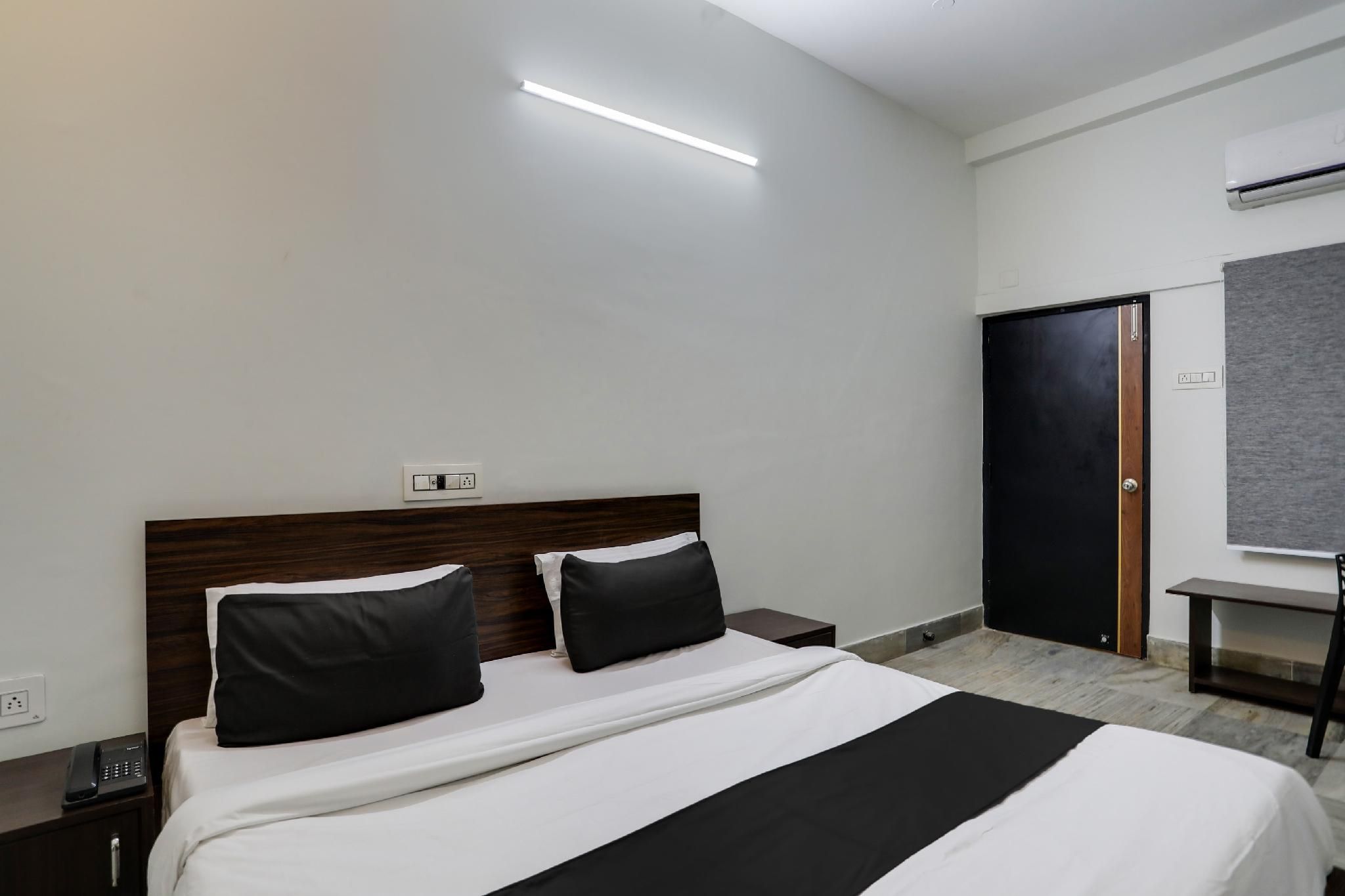 Hotel O Shree Ram Residency Classic Room 2