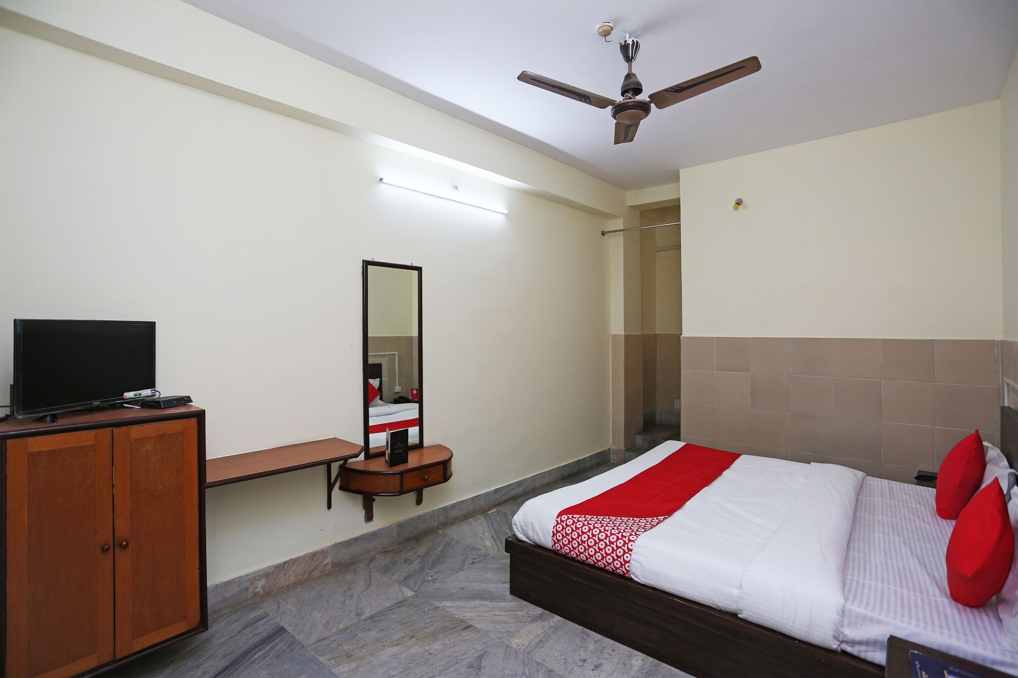 Hotel O Shree Ram Residency Classic Room 3