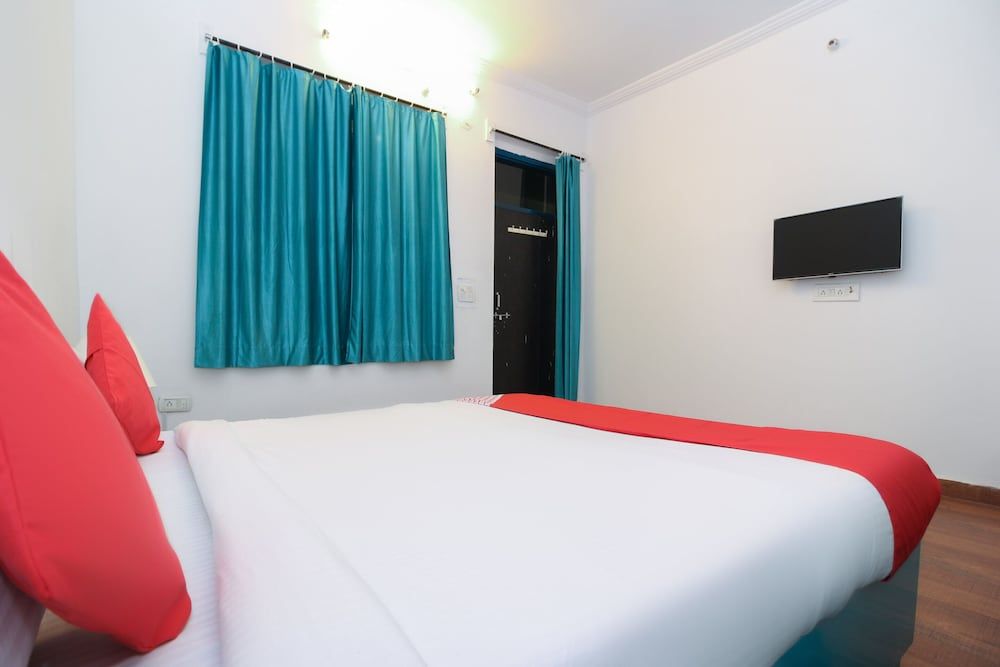 undefined OYO 15518 Hotel Amar 8
