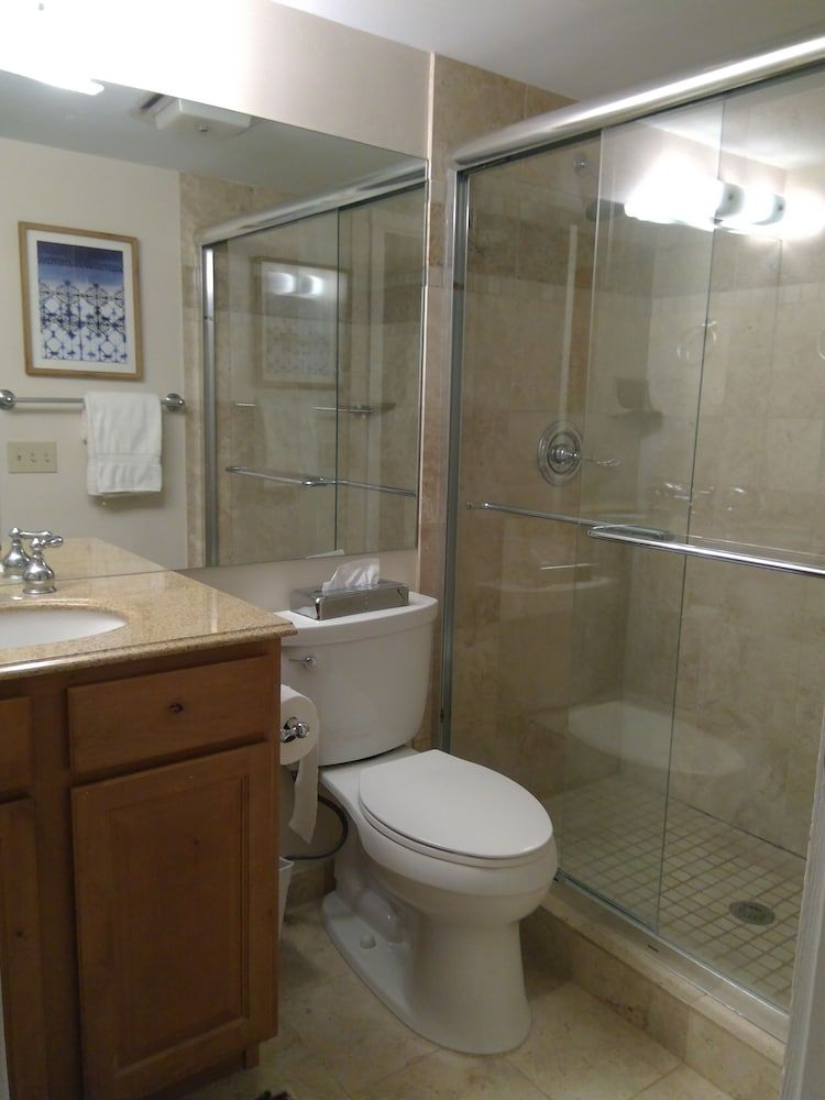 Vail Racquet Club Mountain Resort Traditional Condo, 1 Queen Bed, Kitchen, Mountain View (1 bedroom 1 bath condo) 11