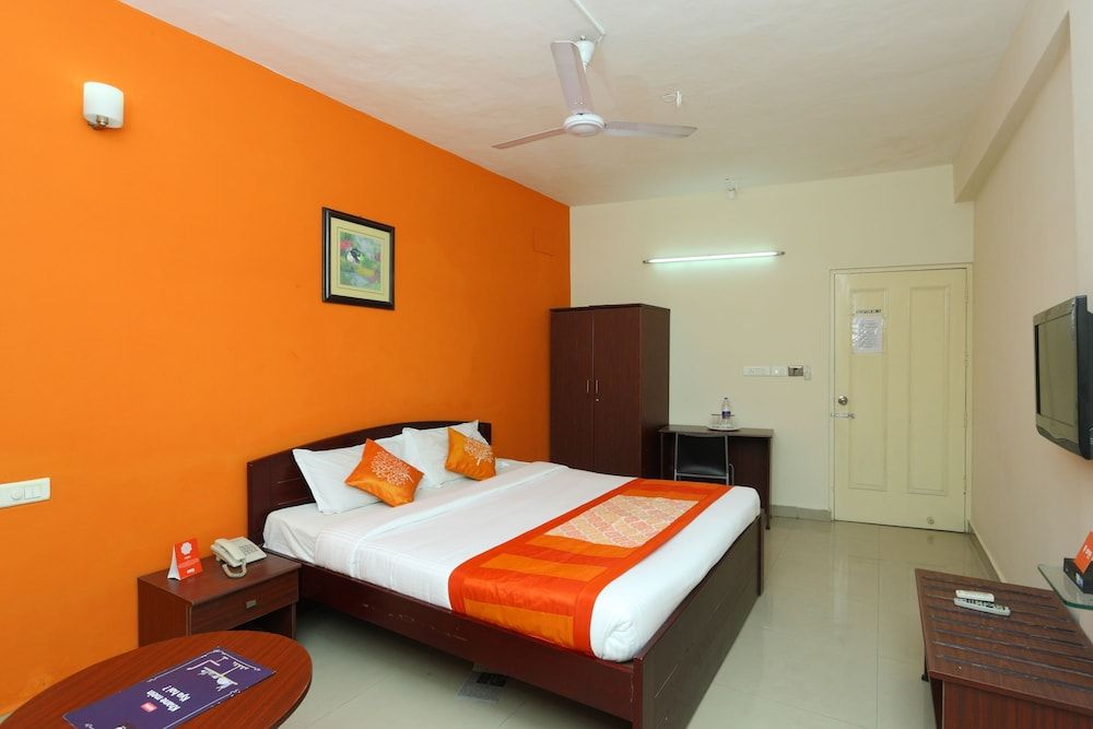 OYO 14404 Guindy Chennai Stays Double or Twin Room
