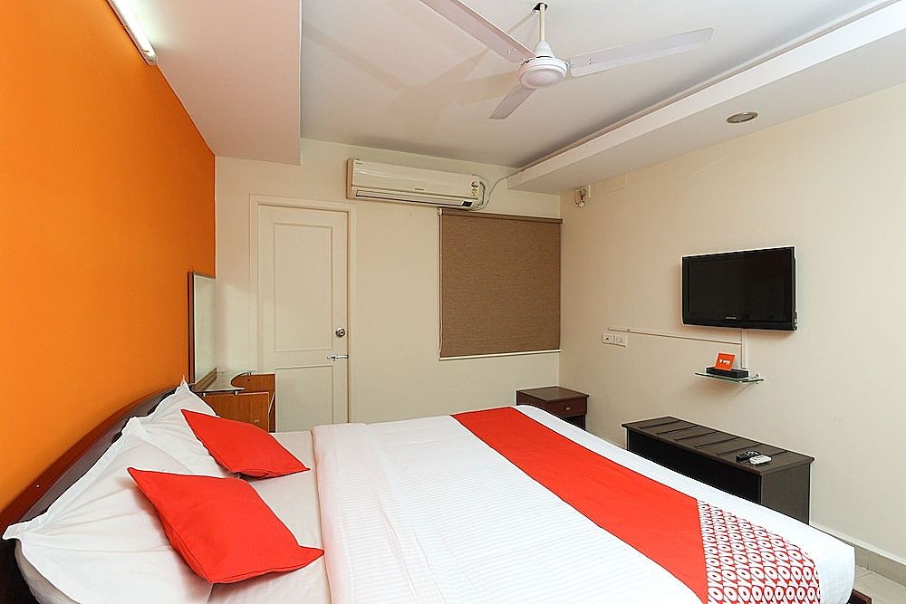 OYO 14404 Guindy Chennai Stays Double or Twin Room 13