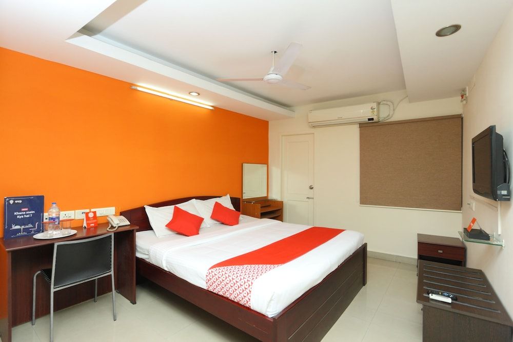 OYO 14404 Guindy Chennai Stays Double or Twin Room 2