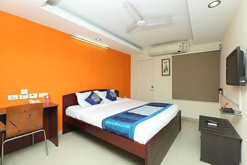 OYO 14404 Guindy Chennai Stays Double or Twin Room 12
