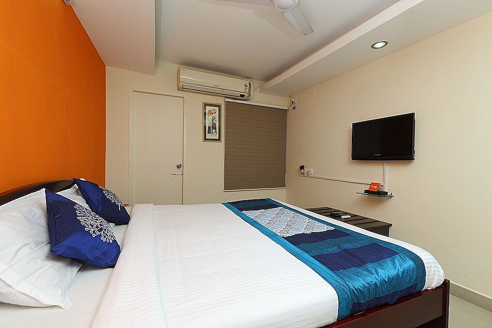 OYO 14404 Guindy Chennai Stays Double or Twin Room 4