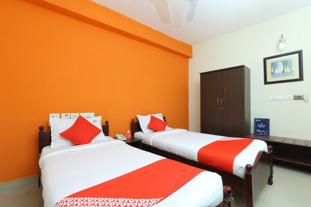 OYO 14404 Guindy Chennai Stays Double or Twin Room 14