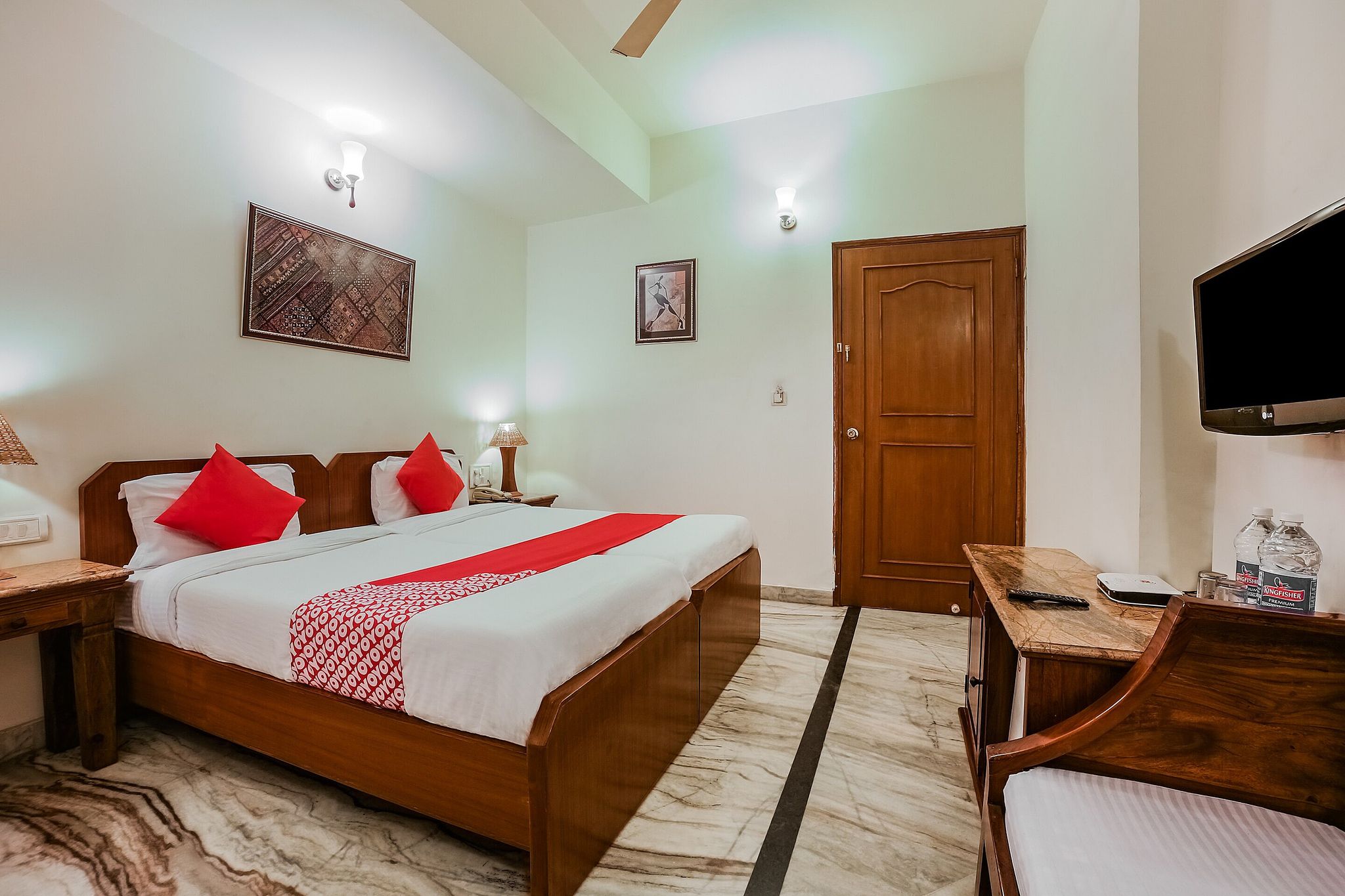 Super Hotel O Sansarchandra Road formerly Luna Rosa Classic 14