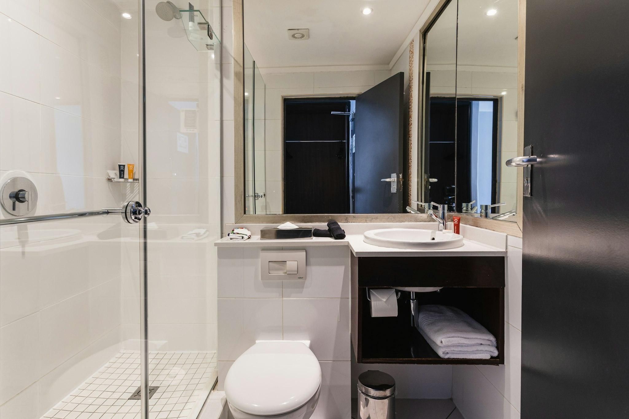 ONOMO Hotel Cape Town - Inn on the Square Standard Double Room 16