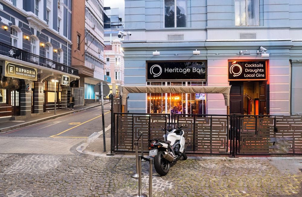 undefined ONOMO Hotel Cape Town - Inn on the Square 4