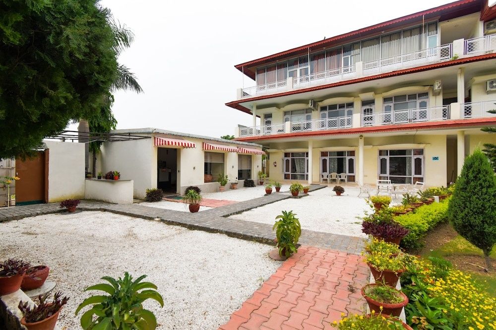 undefined OYO 46767 Hotel Skyview