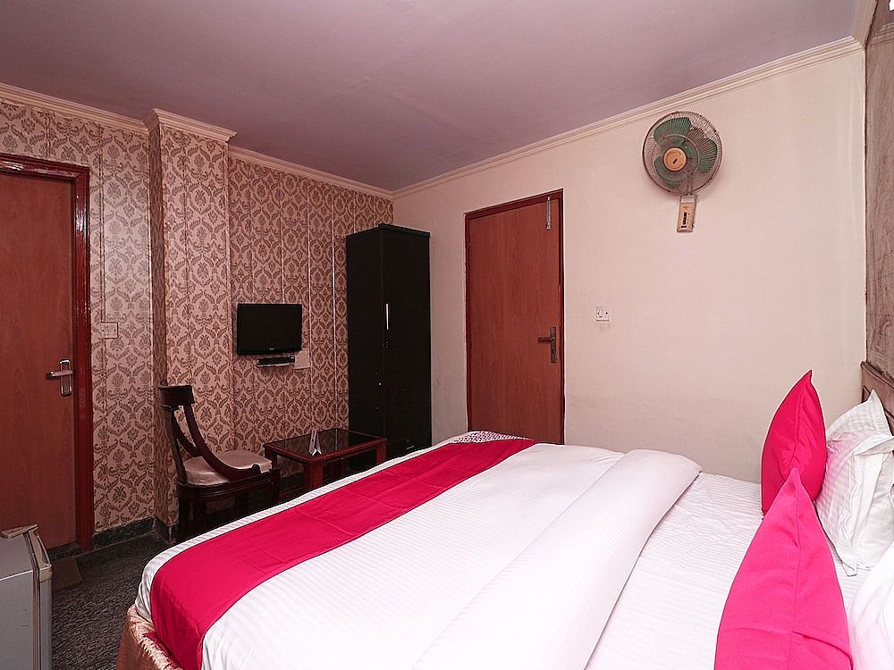 undefined OYO 14931 Hotel Step In 6