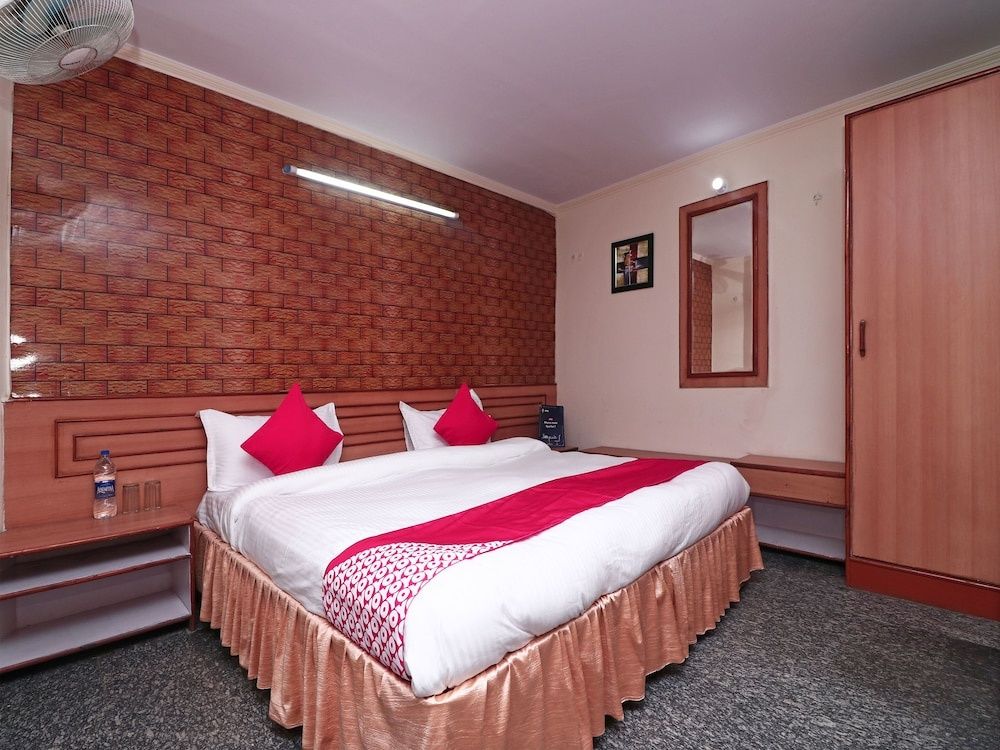 undefined OYO 14931 Hotel Step In 9