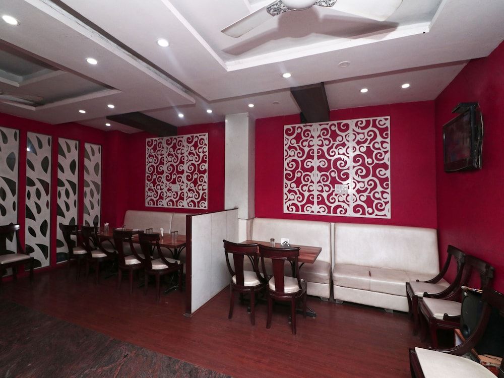 undefined OYO 14931 Hotel Step In 2