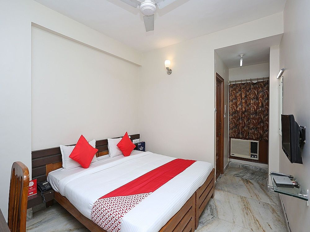 undefined OYO 14577 Vijay Palace 8