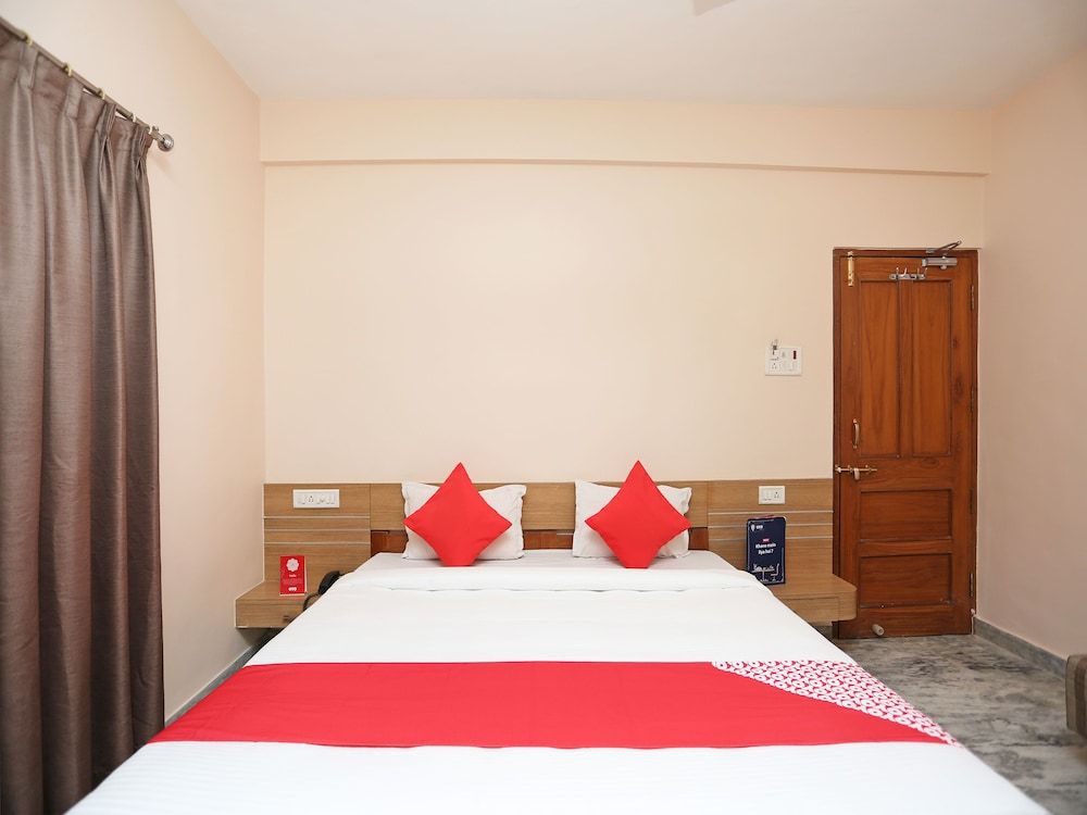 OYO 14577 Vijay Palace Deluxe Double or Twin Room 6