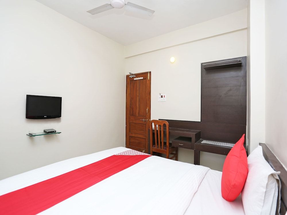 OYO 14577 Vijay Palace Double or Twin Room