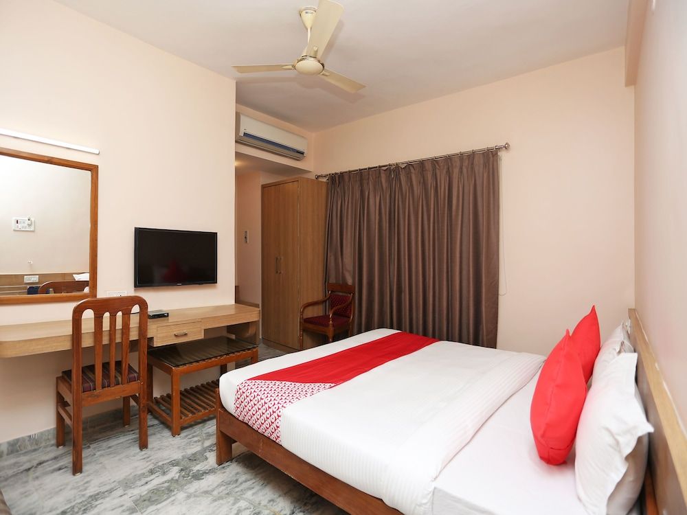 OYO 14577 Vijay Palace Deluxe Double or Twin Room 10