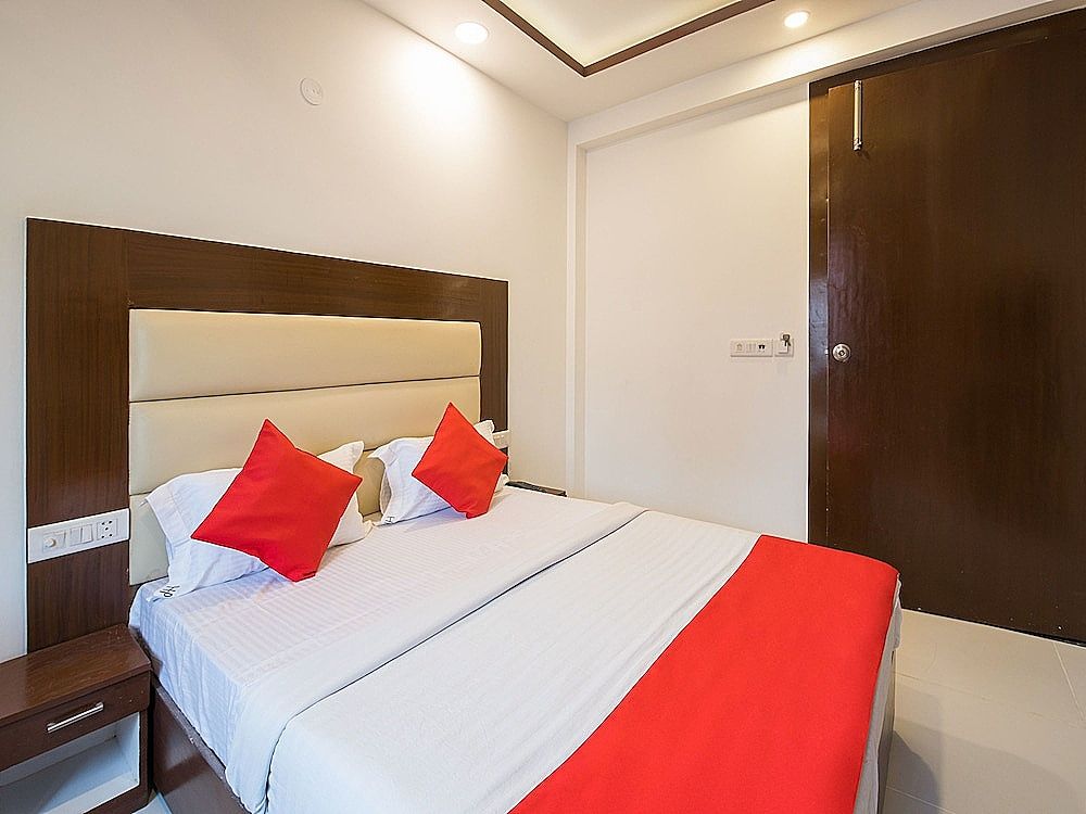 Super Hotel O Melfort Double or Twin Room 9