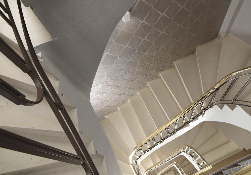 undefined Holiday Suites 10