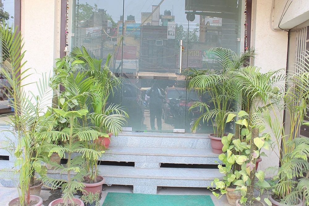 undefined Hotel South Delhi Inn 5
