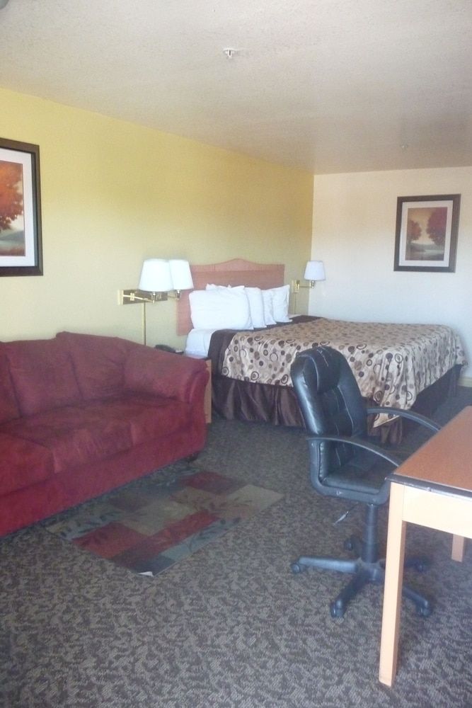 Sierra Inn Standard Room, 1 King Bed 3