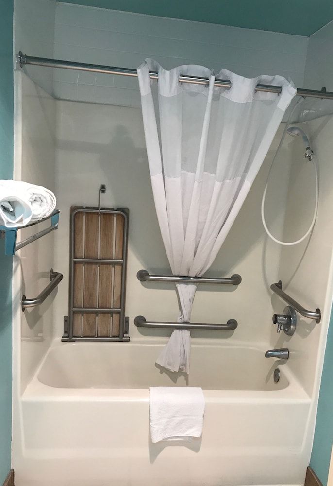 Sierra Inn Standard Room, 2 Queen Beds 18