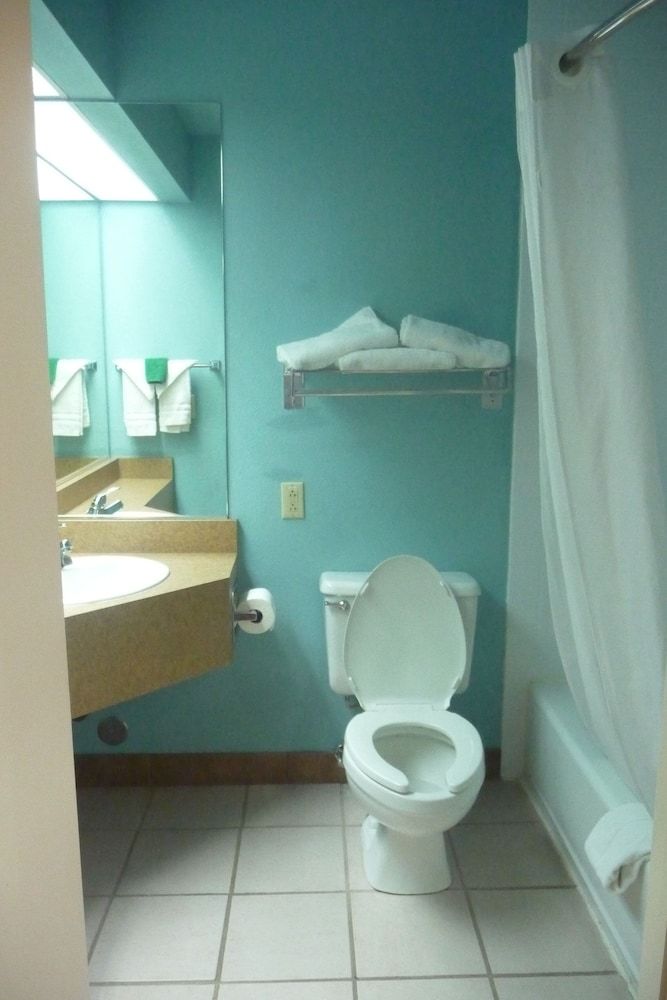 Sierra Inn Standard Room, 1 King Bed 12