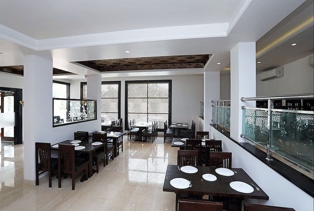 undefined Hotel Marc Royal 4