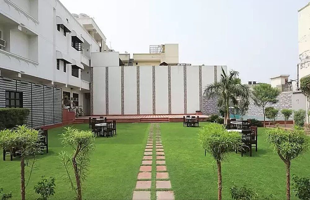 undefined Hotel Marc Royal 6