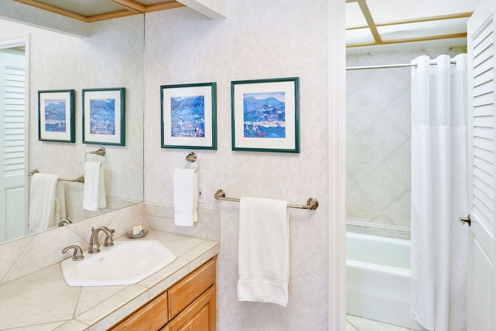 Suite, 1 Bedroom, Garden View