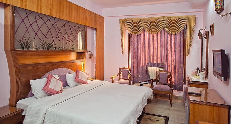 Royal Room