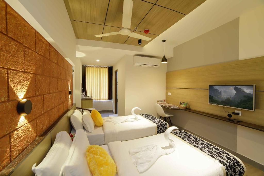 Deluxe Double Room Non AC