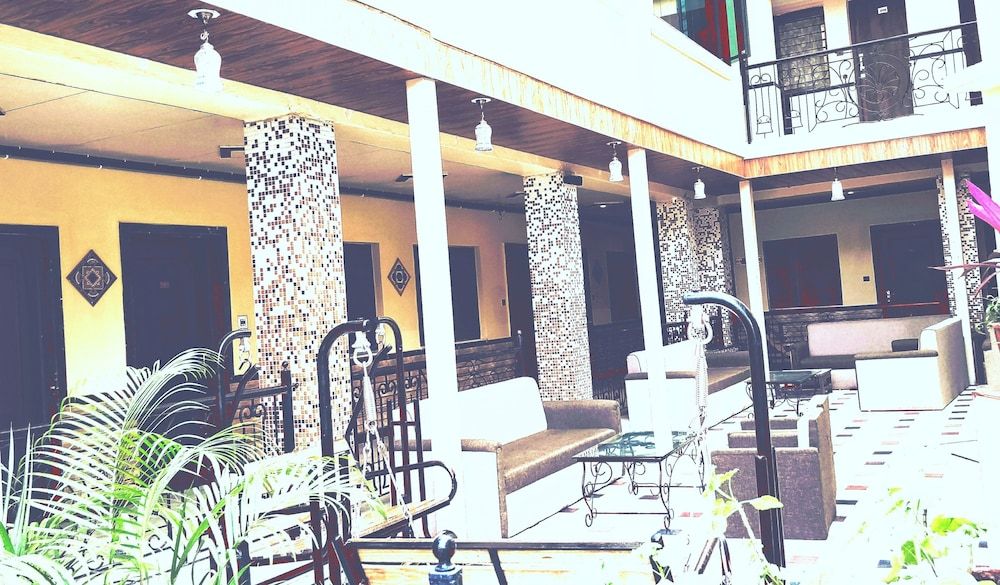undefined SARASWATI ( Pure Vegetarian ) - A COMPLETE FAMILY HOTEL 8