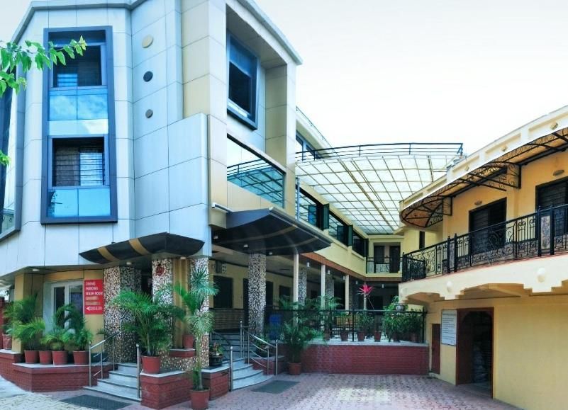 undefined SARASWATI ( Pure Vegetarian ) - A COMPLETE FAMILY HOTEL 5