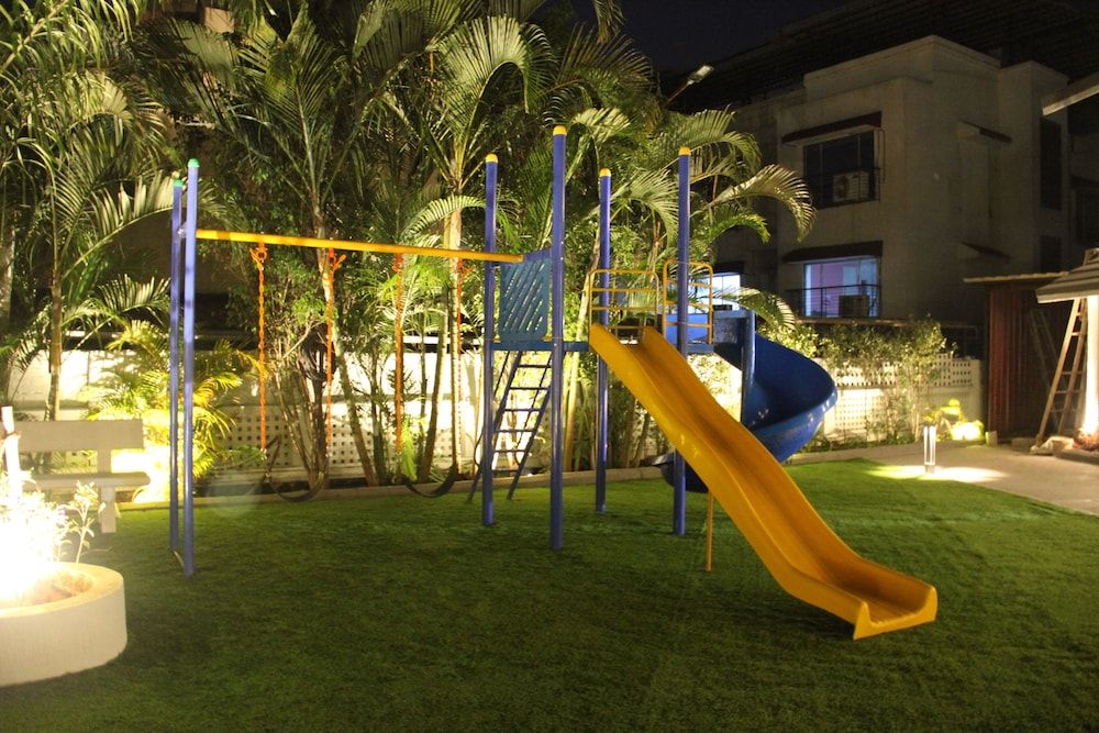 Children's play area - outdoor