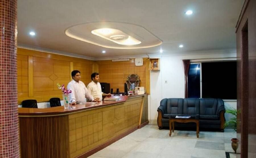 Oyezter Bay Hotel And Resort