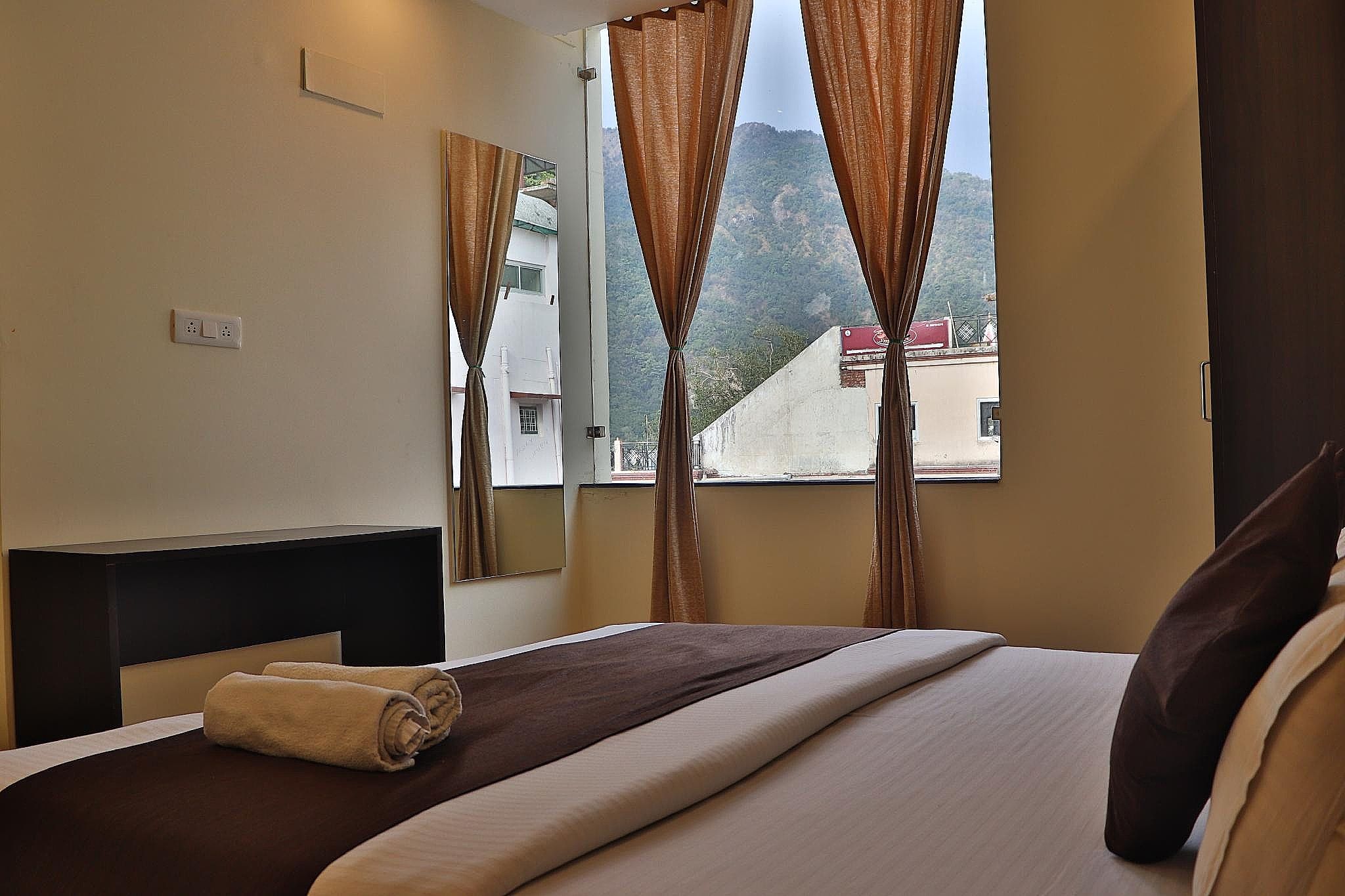 Shiv Shakti Hostel Deluxe Private Room with view