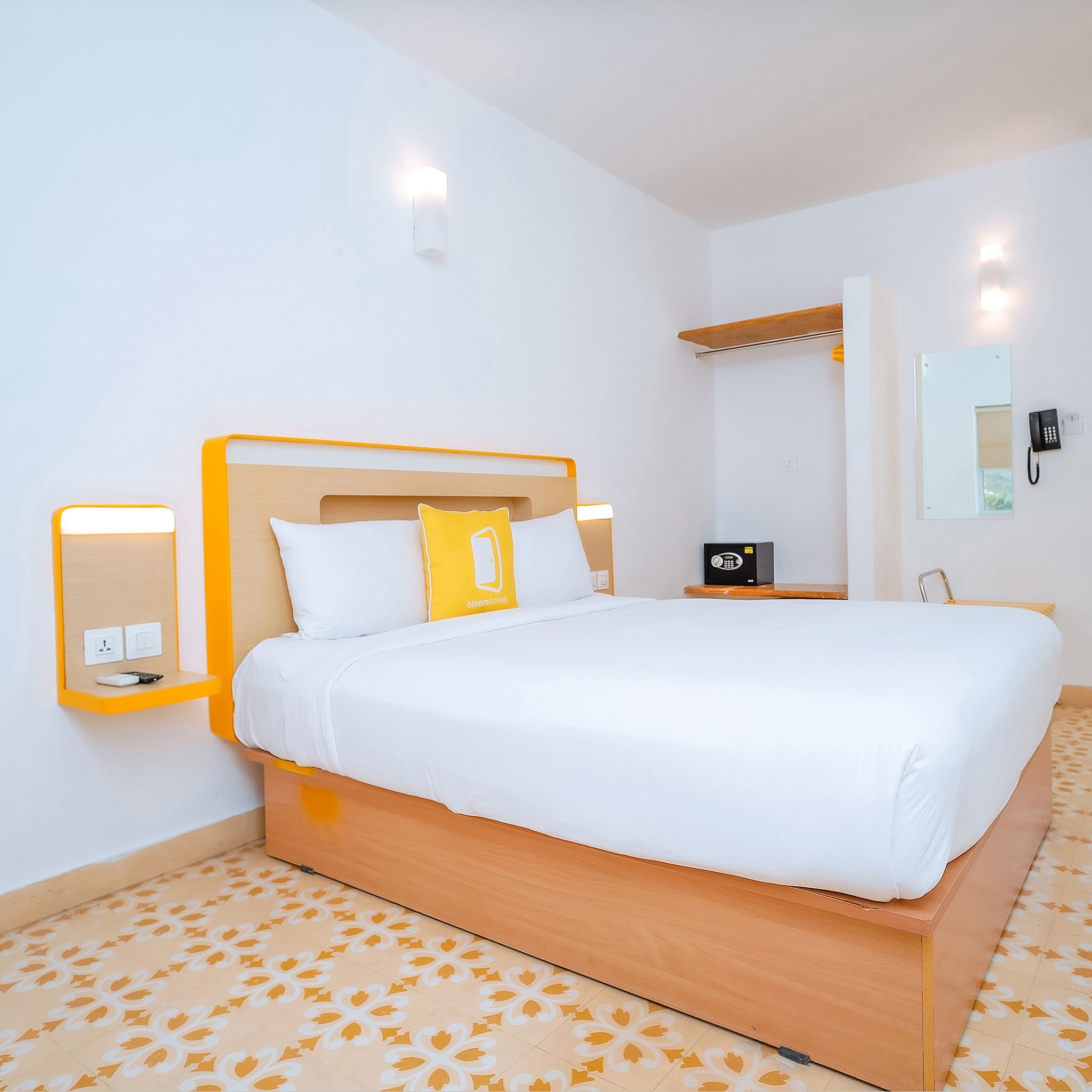 bloomrooms Calangute Value twin  2