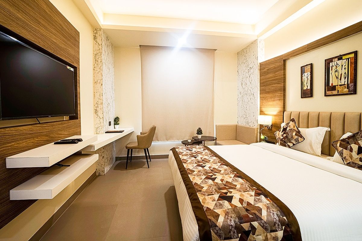 Club Room
