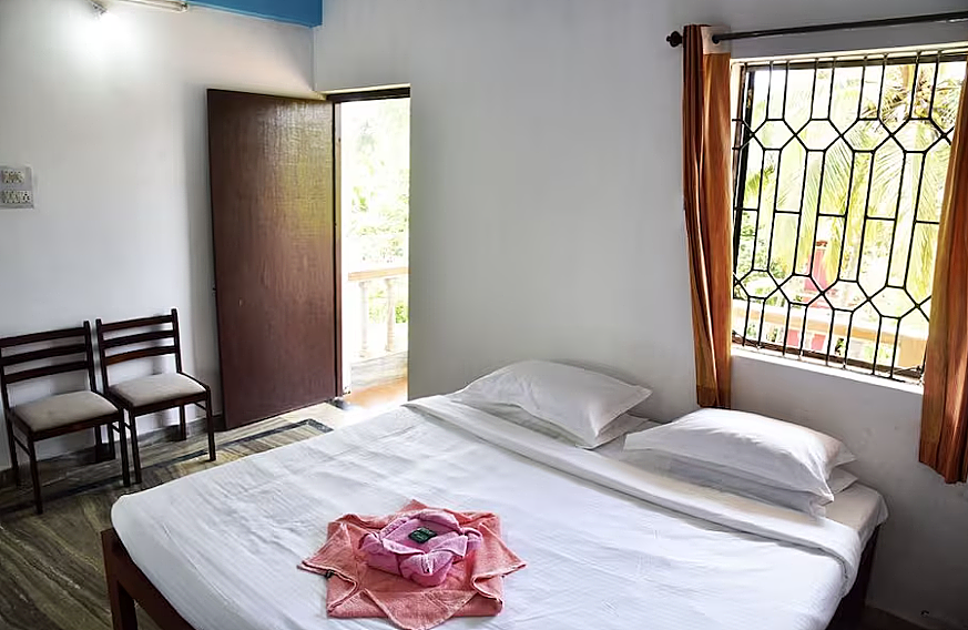 Blue Marine Resort Deluxe Room 3