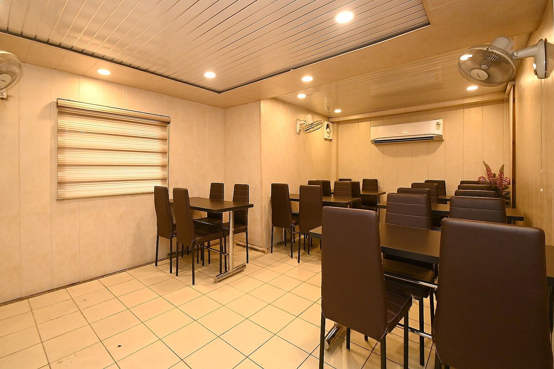 Hotel Singh Palace