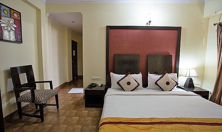 Hotel La Flamingo Deluxe Room 13