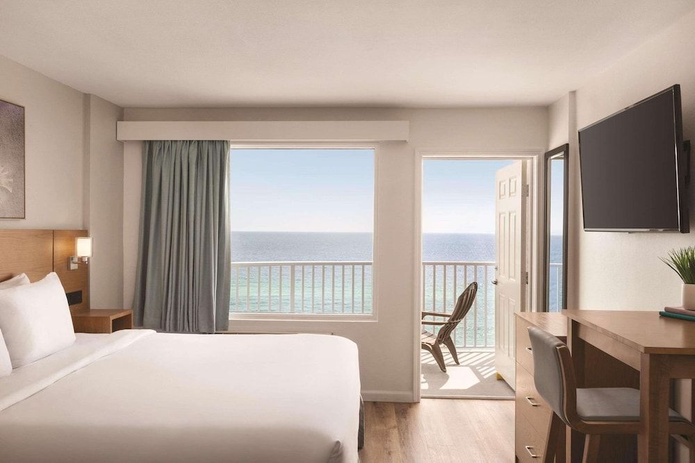 Suite, Multiple Beds, Non Smoking, Jetted Tub (Penthouse)
